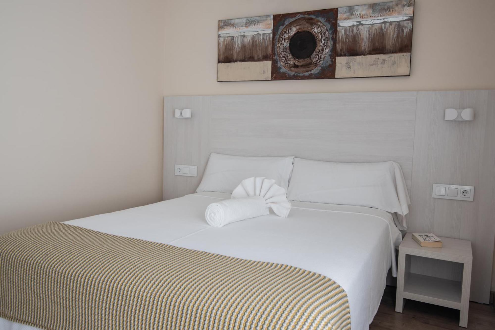 Apartamentos Massò Albacete Bagian luar foto